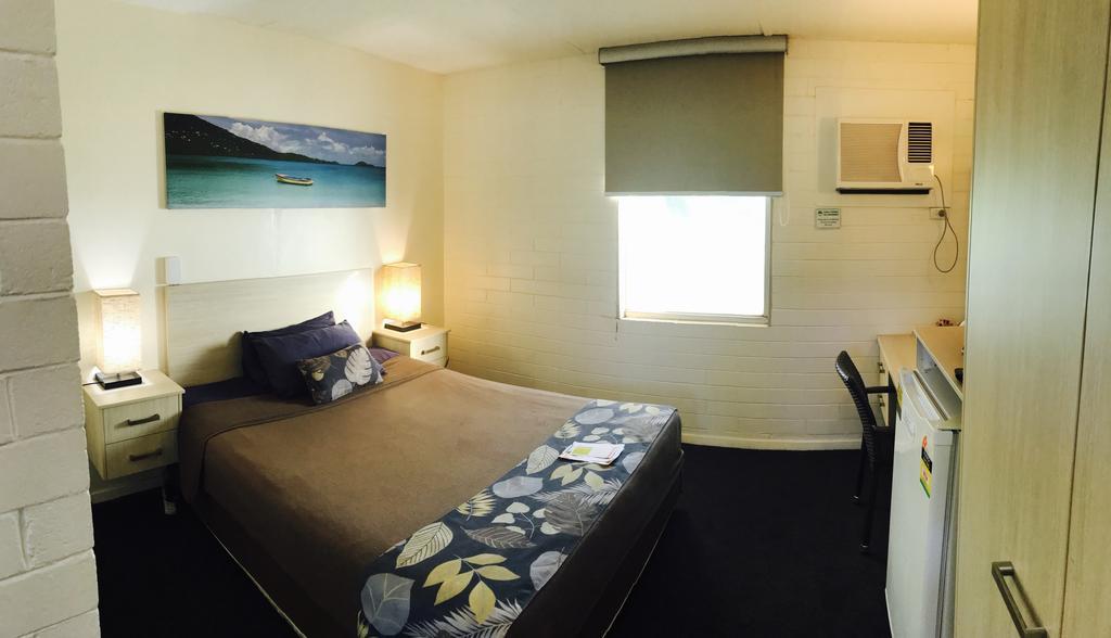 Dampier Mermaid Hotel Karratha Exteriör bild