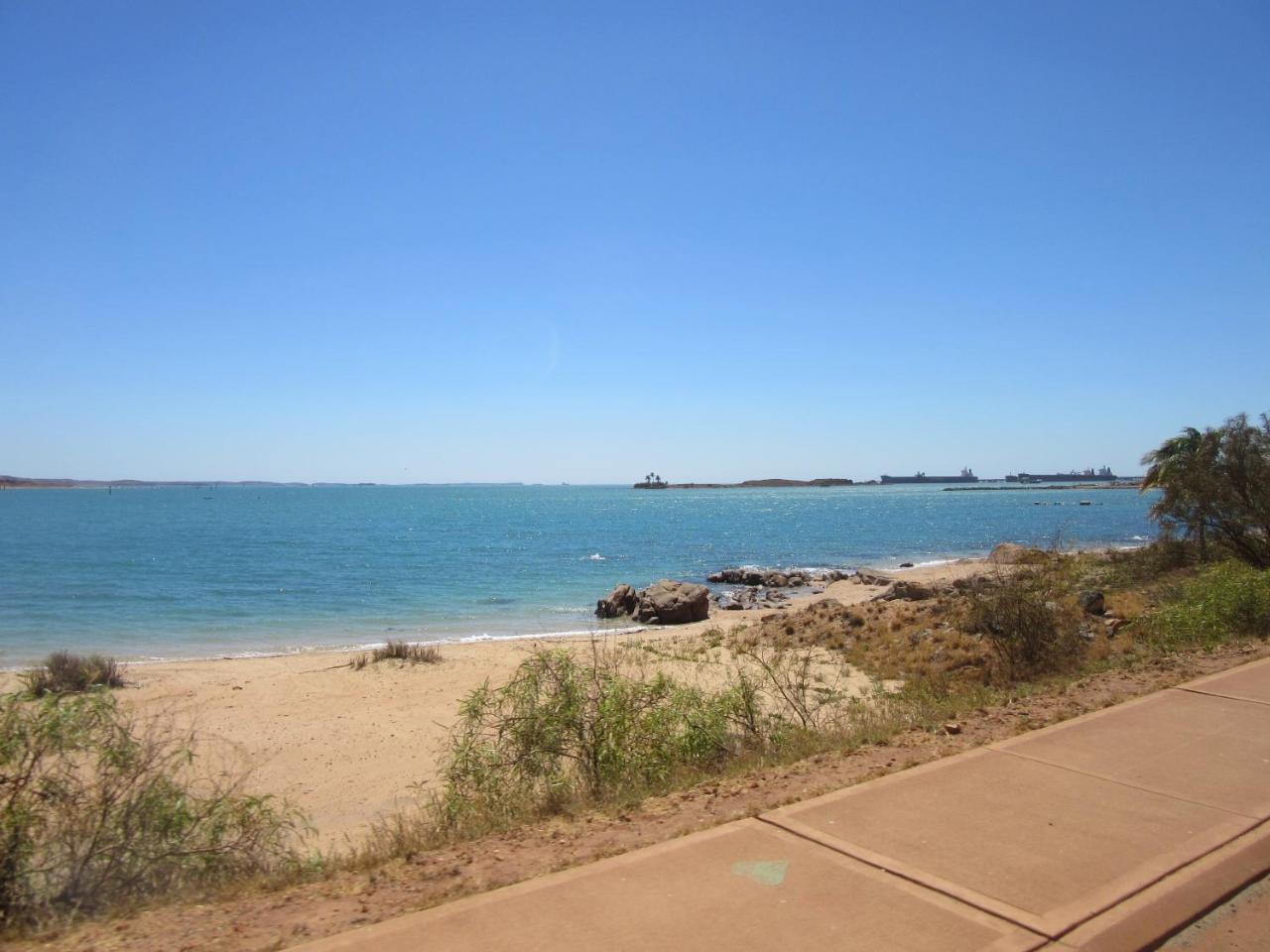 Dampier Mermaid Hotel Karratha Exteriör bild